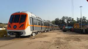 राजधानीवासियों को अभी और करना होगा मेट्रो का इंतजार