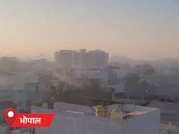 मध्य प्रदेश में कड़ाके की ठंड का दौर जारी