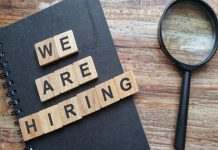 आयुष मंत्रालय में डायरेक्टर पद पर निकली भर्ती, 2 लाख से ज्यादा मिलेगी सैलरी; जल्द करें आवेदन