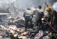 नीमराना में कबाड़ के गोदाम में आग लगने से 7 साल की बच्ची समेत 4 लोग जिंदा जले