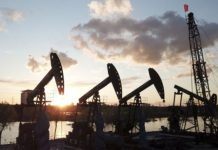 हॉर्मुज स्ट्रेट के खुलने पर अनिश्चितता से कच्चे तेल में तेजी जारी, ब्रेंट क्रूड 103 डॉलर प्रति बैरल के पार