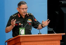 सेना प्रमुख और रक्षा सचिव की सैलरी से कटेंगे 2 लाख रुपए, हाईकोर्ट ने रिटायर्ड मेजर के हक में सुनाया फैसला