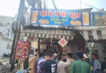 गर्मियों में मिलावट का खेल: भोपाल के कई नामी जूस-लस्सी की दुकानों पर छापेमारी, सैंपल जांच के लिए भेजे