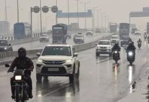 एनसीआर : बादलों और तेज हवाओं के बीच बढ़ेगा गर्मी का असर, अगले तीन दिनों में 38 डिग्री तक पहुंचेगा पारा