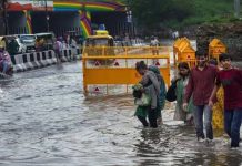 मानसून की धमाकेदार एंट्री: दिल्ली-यूपी समेत 23 राज्यों में झमाझम बारिश का अलर्ट, पहाड़ों पर भूस्खलन की चेतावनी