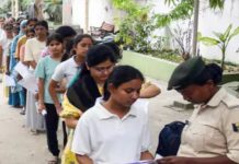 नीट 2026 से पहले केंद्र सरकार का बड़ा एक्शन, देश में इस मशहूर मैसेजिंग ऐप पर लगा बैन