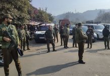 जम्मू-कश्मीर में पुलिस अधिकारियों के साथ मारपीट के आरोप में सेना के जवानों के खिलाफ मामला दर्ज