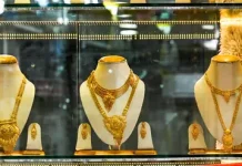 सोना एक हफ्ते में करीब 6,400 रुपये और चांदी 14,300 रुपये से अधिक सस्ती हुई