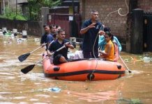 असम में बाढ़ से बिगड़े हालात: 13 जिलों के 1.5 लाख लोग प्रभावित; मृतकों की संख्या 98 तक पहुंची