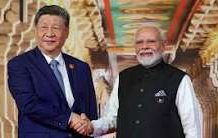 प्रधानमंत्री मोदी और चीनी राष्ट्रपति जिनपिंग के बीच हुई द्विपक्षीय बैठक, दोनों देशों ने मिलकर विकास और सहयोग बढ़ाने पर दिया जोर
