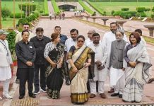 न घर के रहे न घाट के! ममता बनर्जी से अलग हुए 17 सांसदों को बीजेपी ने भी एंट्री देने से किया साफ इनकार
