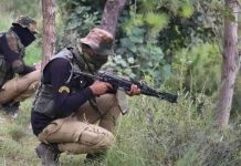 बडगाम में सुरक्षा बलों की मुठभेड़ में एक आतंकवादी ढेर, हथियार और युद्ध सामग्री बरामद